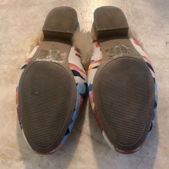 Fur Lined Blanket Loafers - Picture 4 of 5